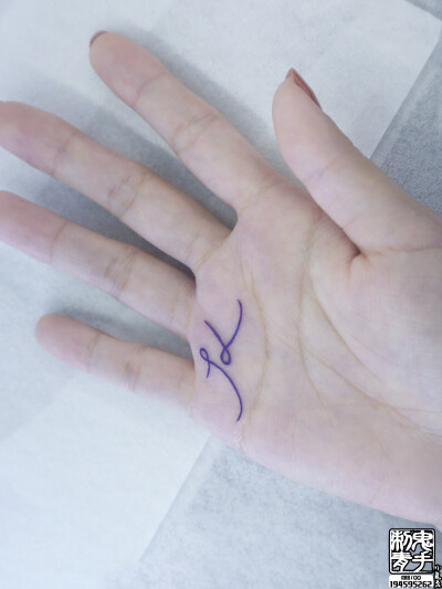 鬼手纹身小鬼店 手掌英文 纹身师干涛