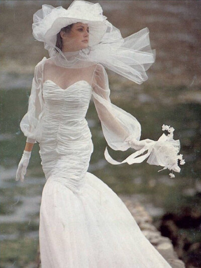 Pronuptia Bridal, 1987 