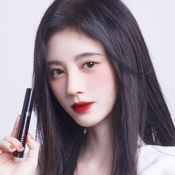 鞠婧祎。
原截季枝