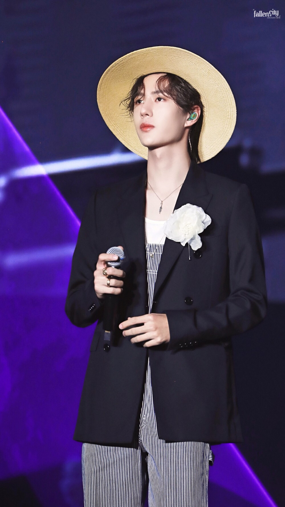 王一博20191102陈情令国风演唱会