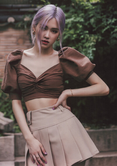 “我会变得更好，因为你但不是为了你”
@程楚_