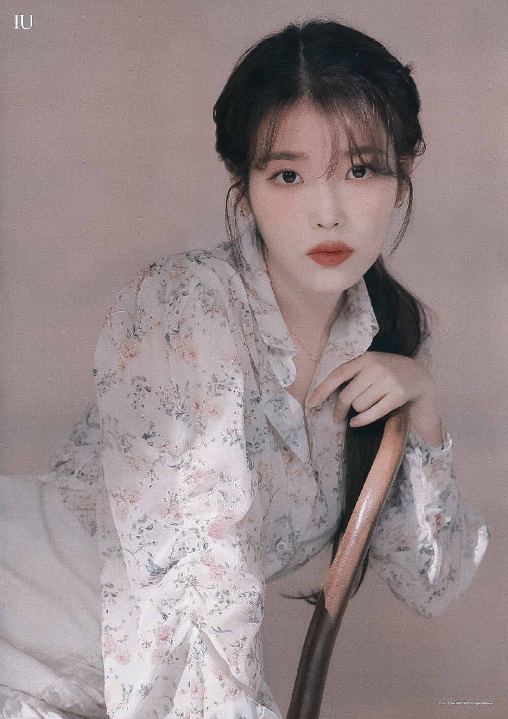 IU