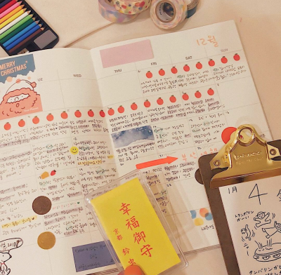 ·教师节·
还记得你最喜欢的老师姓什么嘛？
评论区接龙“✘老师”
