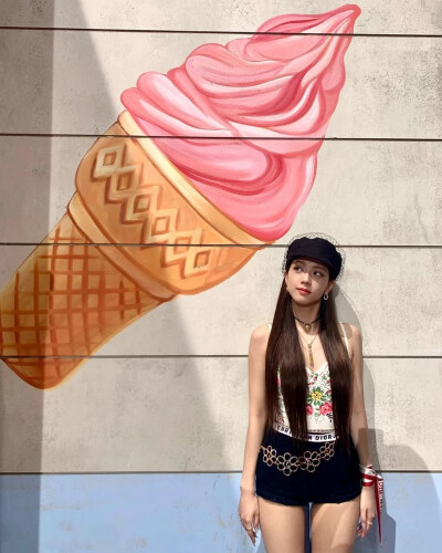 ice cream——（jisoo rose）