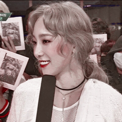 
一样东西破碎了就是破碎了，我宁愿记住它最好时的模样，而不想把它修补好，然后终生看着那些碎了的地方。
