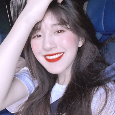 赵露思自拍合集©神奇飞天猪