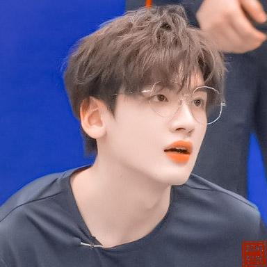 “是我不配有库存这种东西”
R1SE翟潇闻头像|顾雨曦