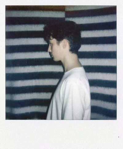 Troye Sivan 《W》