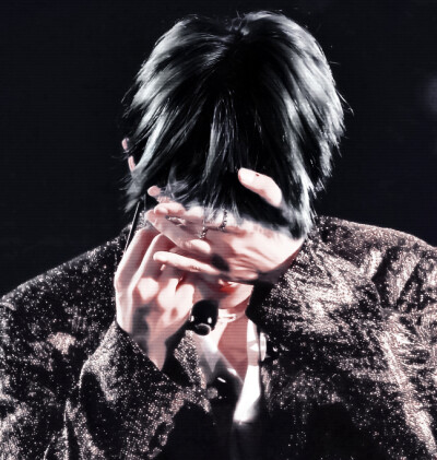 我对你的爱 就像雨下了 一夜未停