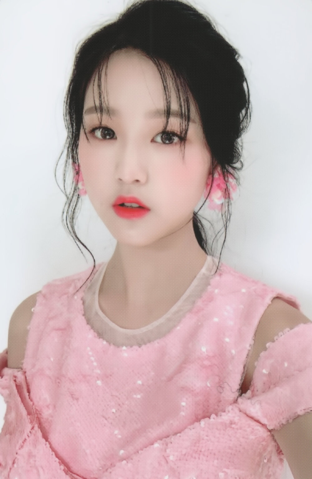 izone张元英手机壁纸