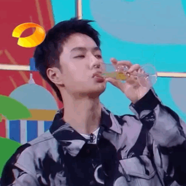 200906 天天向上GIF ♡吃醋/喝醋小能手♡