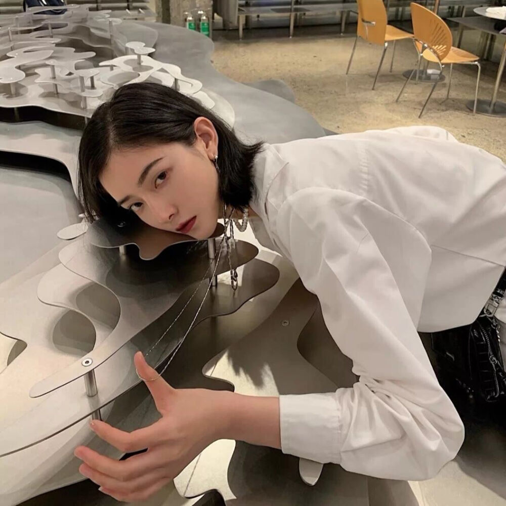 女头