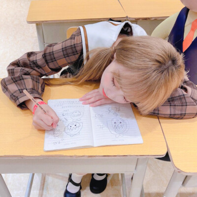 欲菟警
原截 笨蛋早點睡