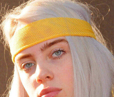 Billie Eilish 碧梨
来源 ig:b.eillishpics