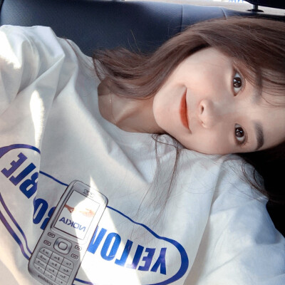 你说你要来
我就从你消失的那一天开始等待”
