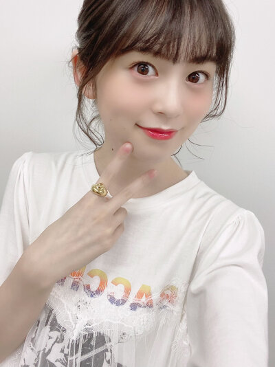 中岛由贵