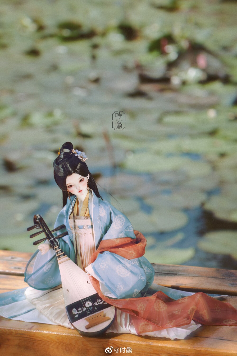 娃娃bjd #AS李师师#
娘家: AS–天使工房
图源微博:时鱻