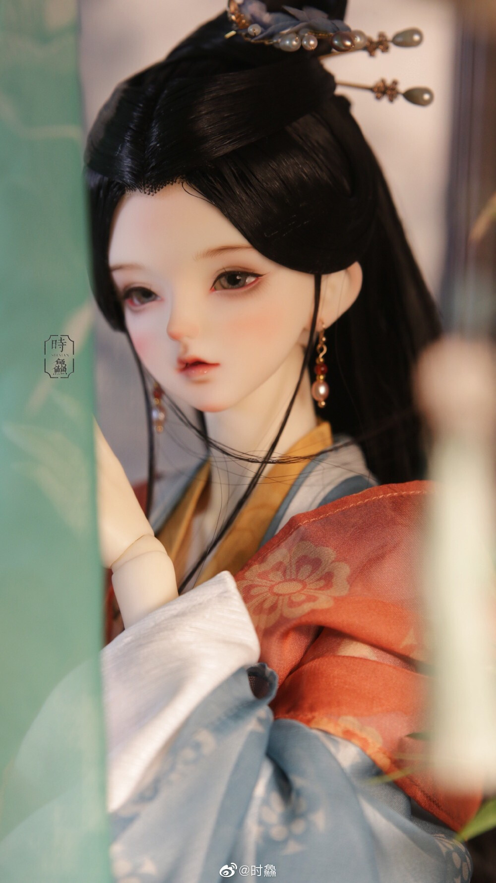 娃娃bjd #AS李师师#
娘家: AS–天使工房
图源微博:时鱻