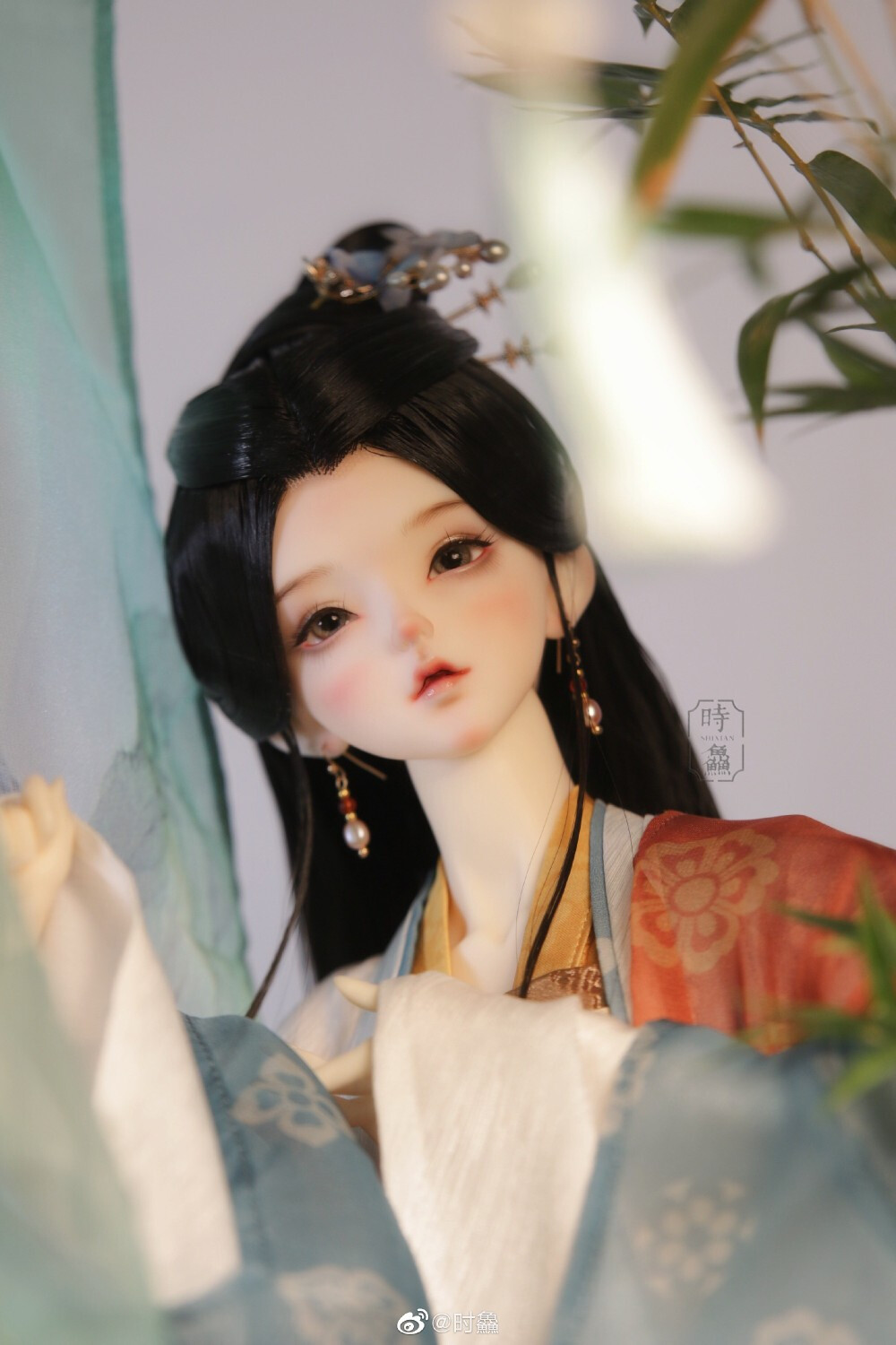 娃娃bjd #AS李師師#
娘家: AS–天使工房
圖源微博:時(shí)鱻