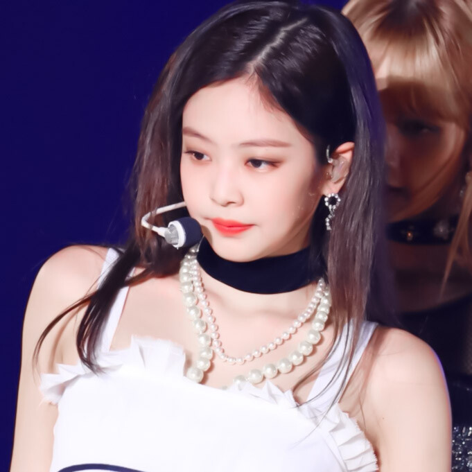 
jennie
宋嘉嘉