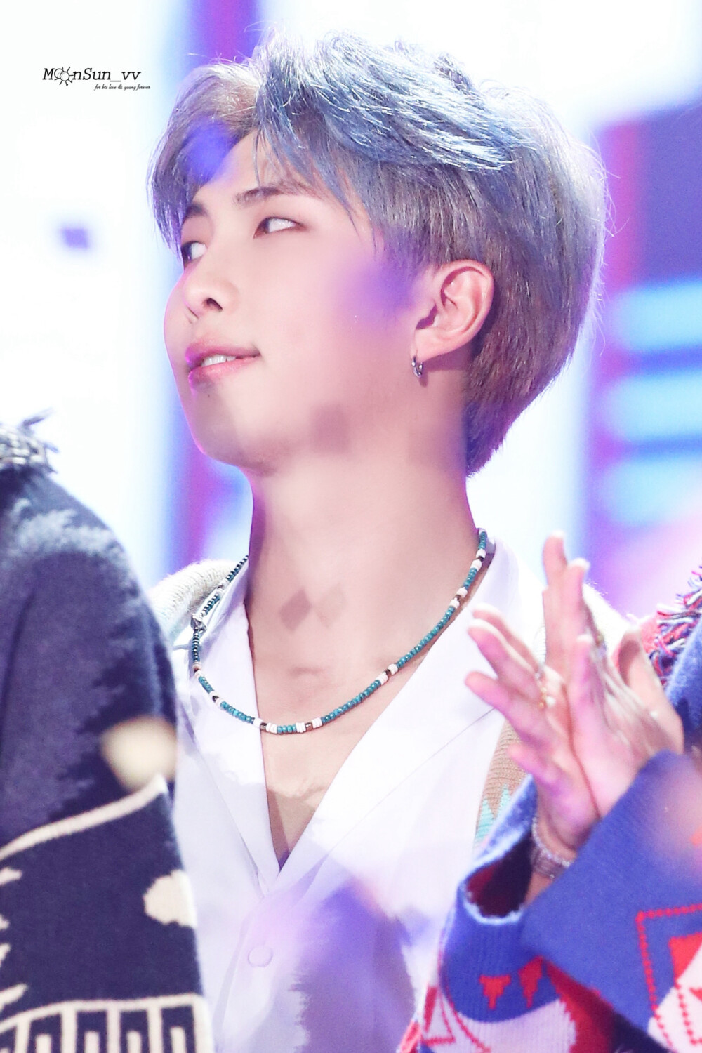 金南俊生日快乐