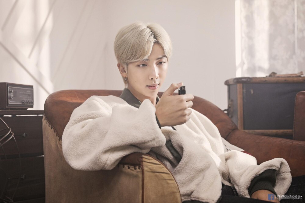 金南俊生日快乐