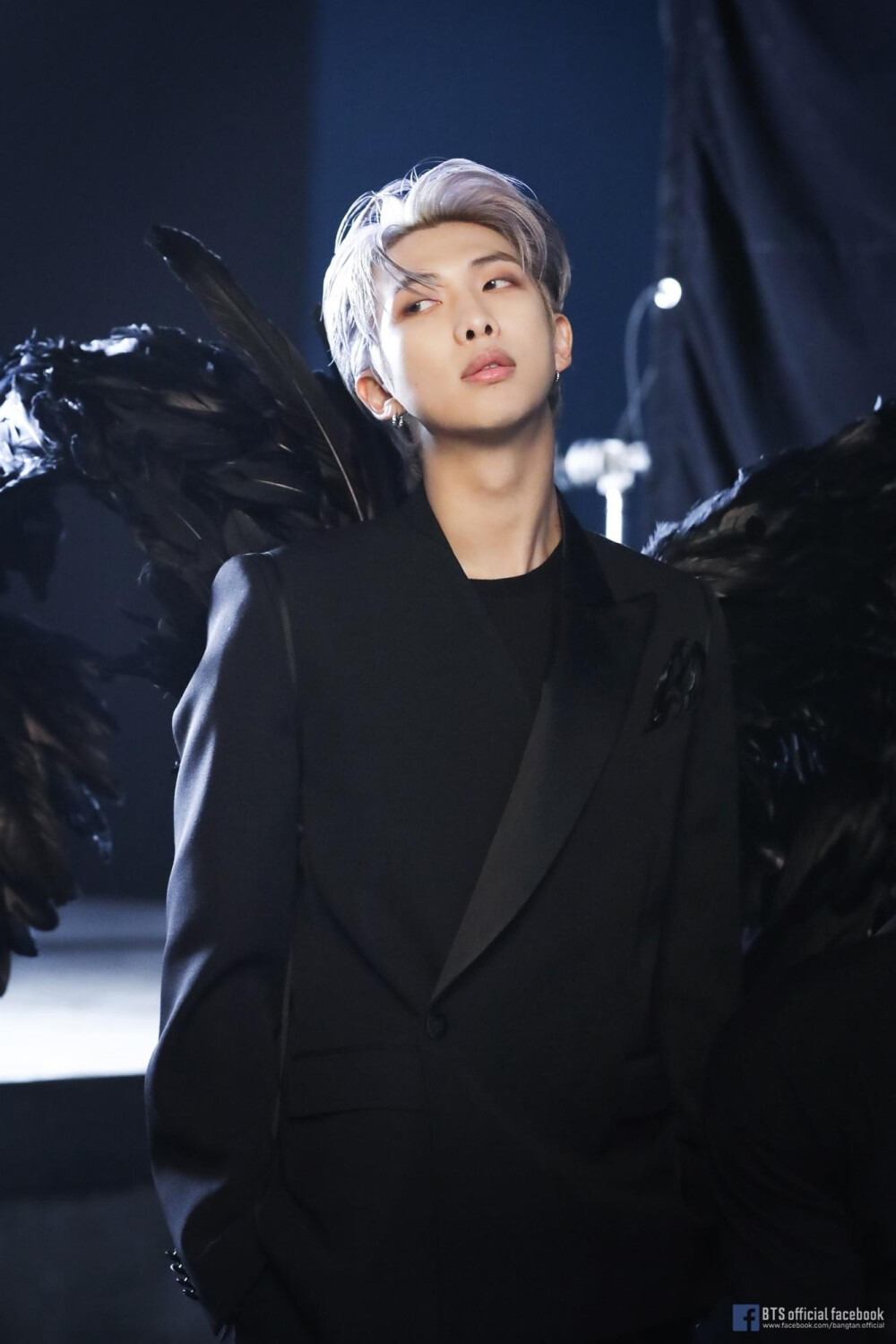 金南俊生日快乐