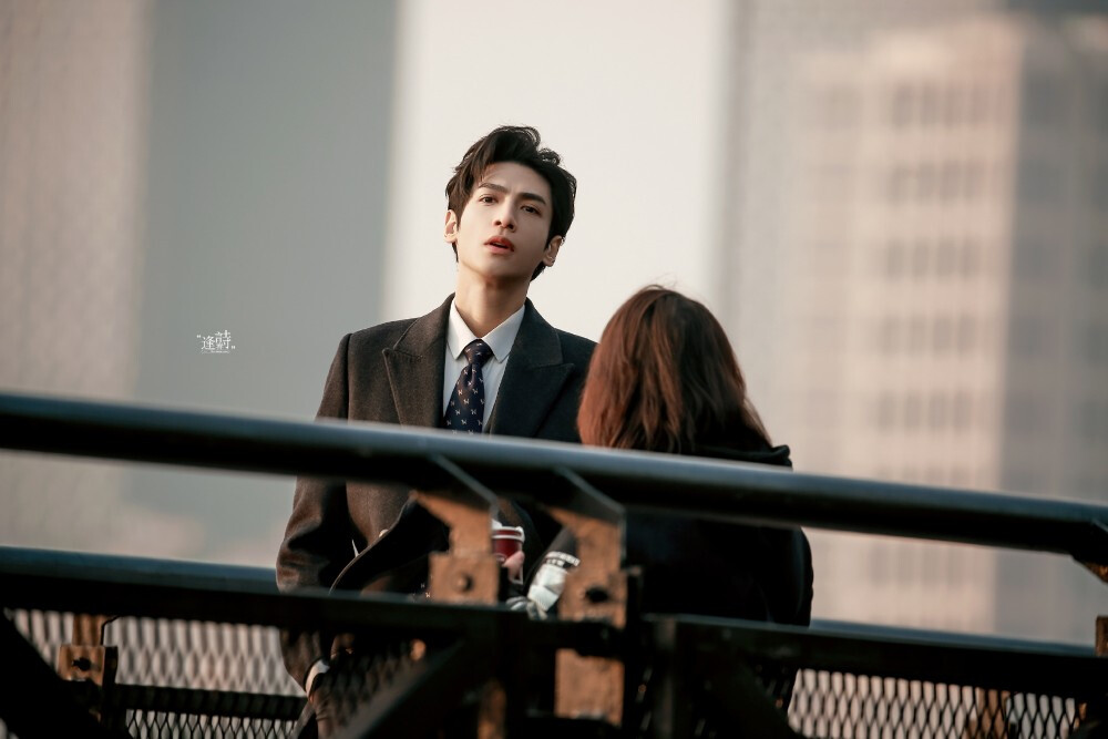 《半是蜜糖半是伤》【袁帅】罗云熙