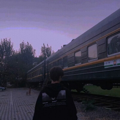 为什么活着这么累……