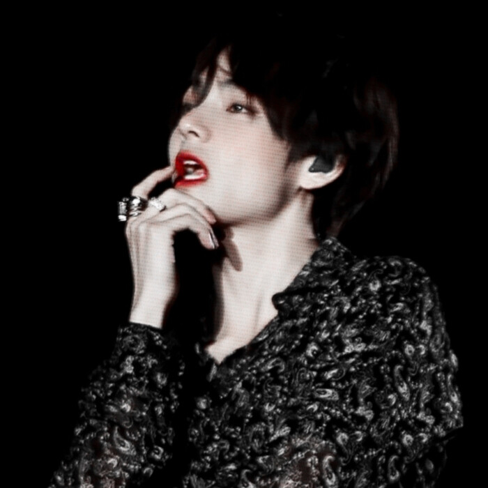 原TMD951230
金泰亨///宋眠
“叫声欧巴，我可以考虑收留你”