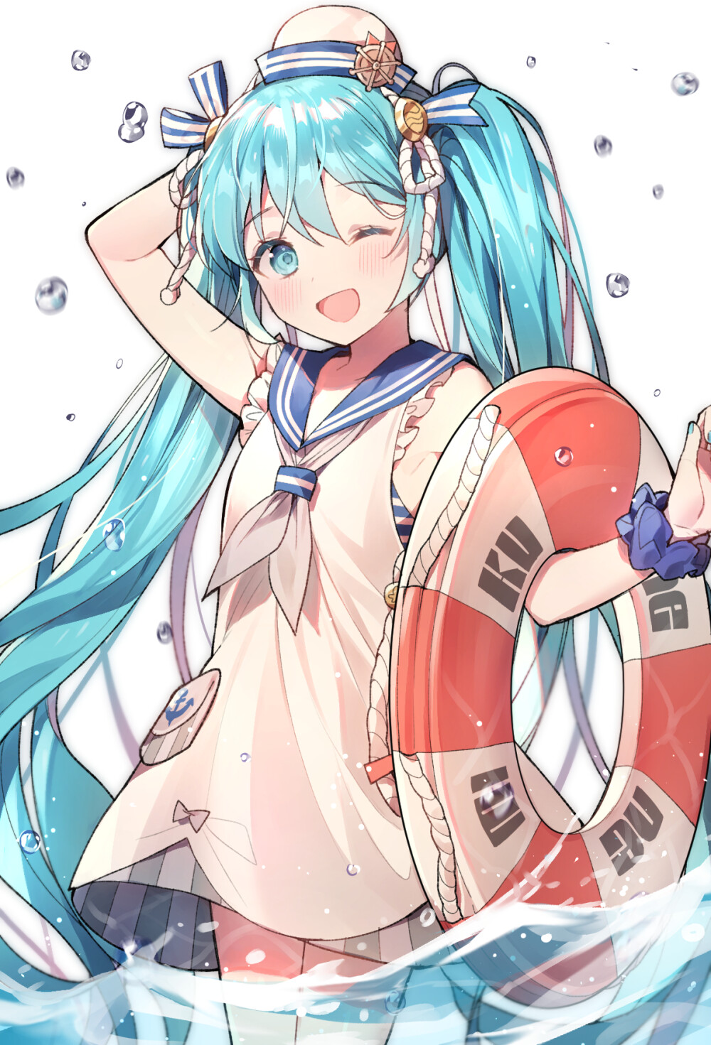 初音未来
画师:Azit