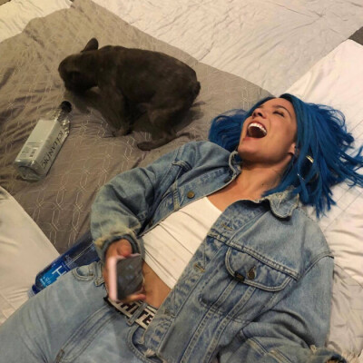 Halsey 猴西