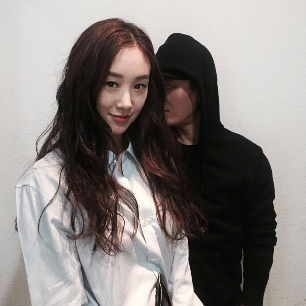 郑丽媛 ♥ ♥ ♥
INS：yoanaloves