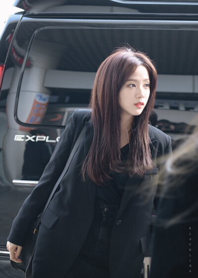 绝美金总智秀
©BLACKLINE_KR