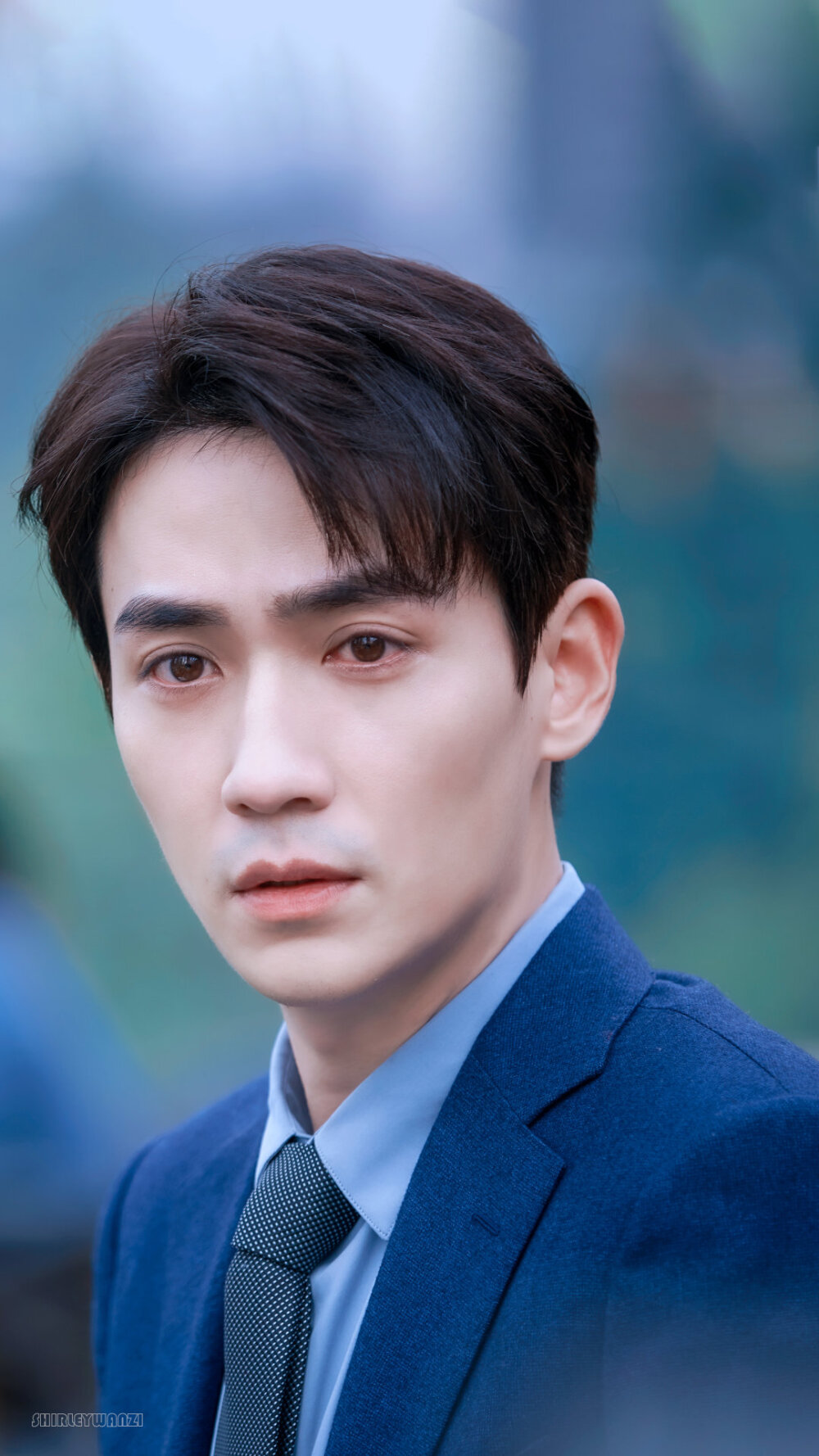 朱一龙亲爱的自己陈一鸣图源拢龙碗里的shirley丸子