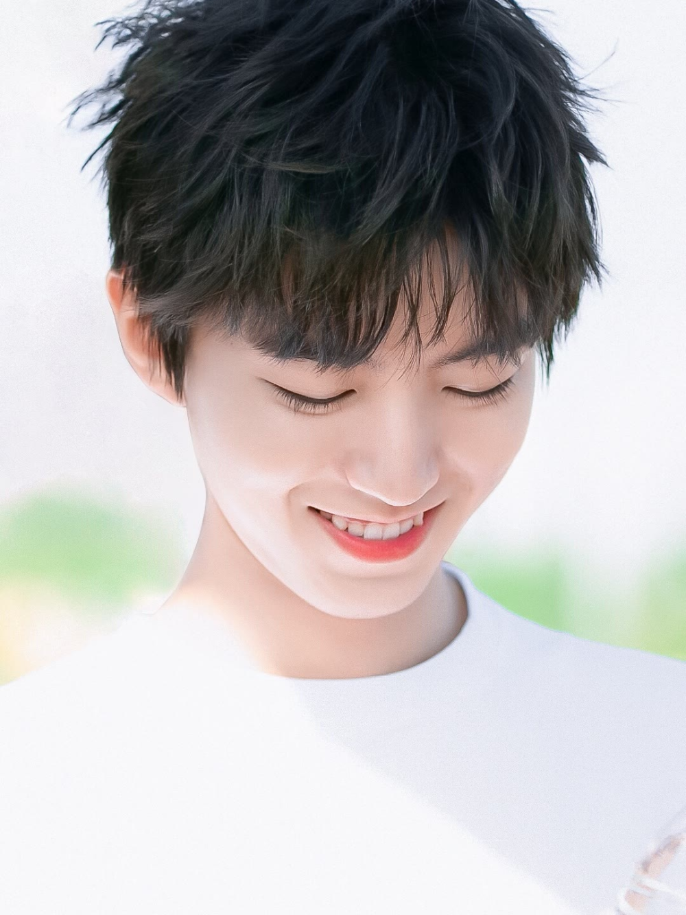 我爱了六年的男孩，明天就21岁了