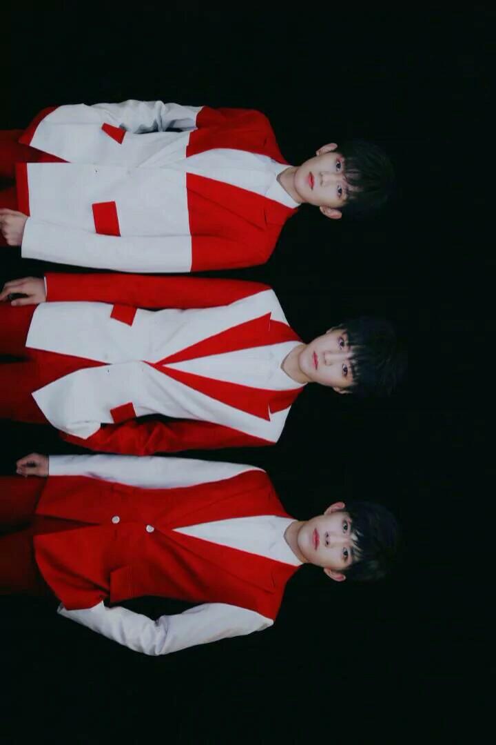 TFBOYS 合体.