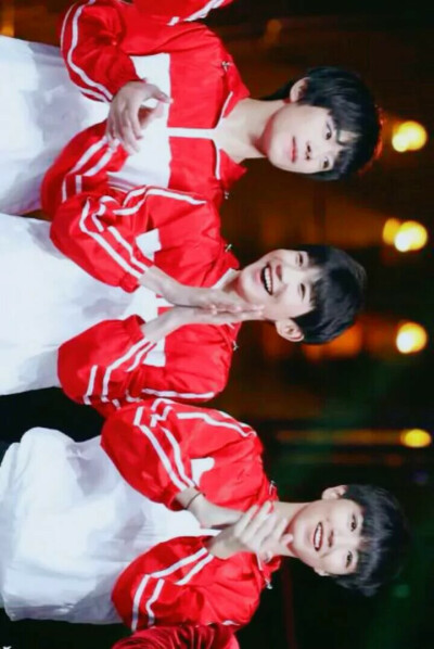 TFBOYS 合体.