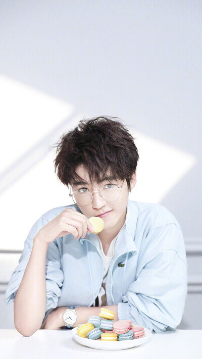 小凯生日快乐 (*≧▽≦)
爱豆壁纸⊂(˃̶͈̀ε ˂̶͈́ ⊂ )
