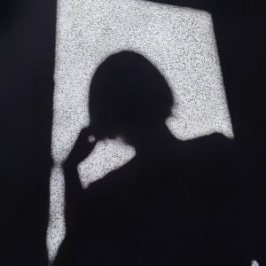 壁纸黑白女生头像文艺 - 高清图片,堆糖,美图壁纸兴趣社区