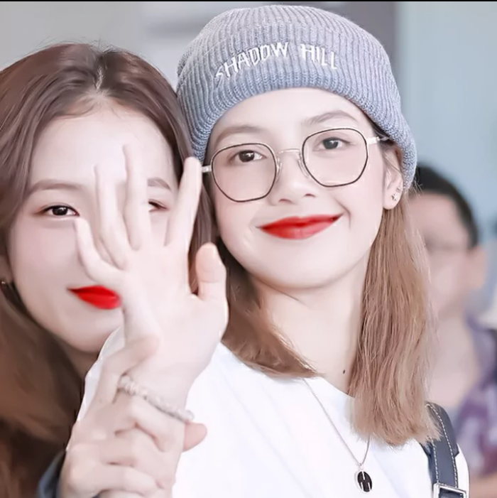 blackpink闺头拿图点赞完整版专辑有