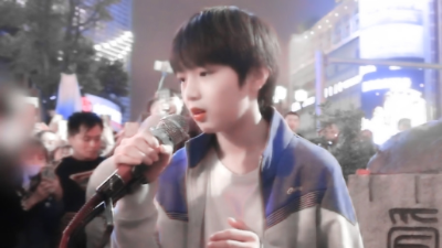 带着梦往前飞
时代少年团刘耀文 十五岁生日快乐
未来可期 祝顺心顺意