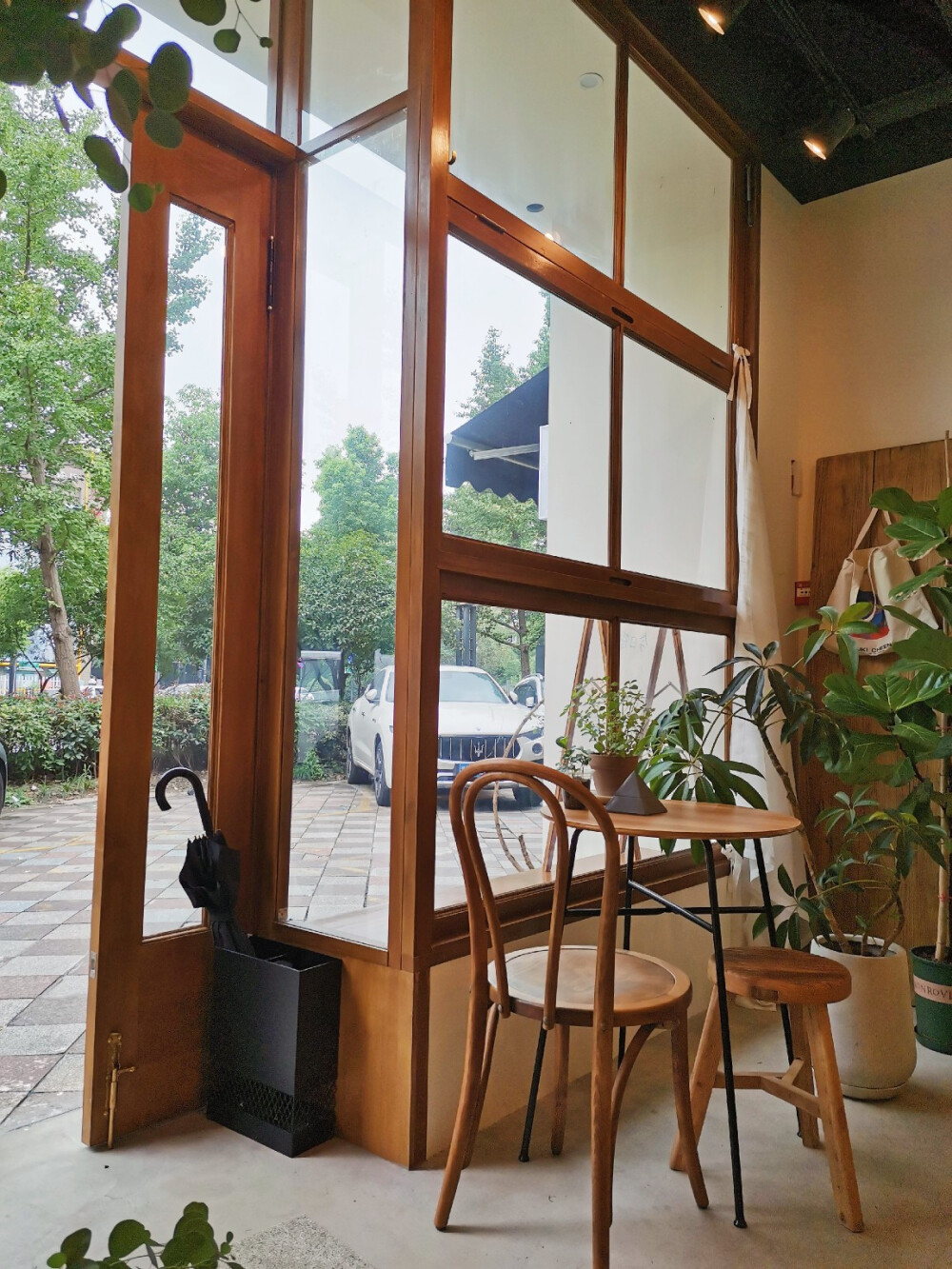 咖啡探店☕️2 Freeflow Cafe
坐标：杭州市拱墅区丰潭路370—14号