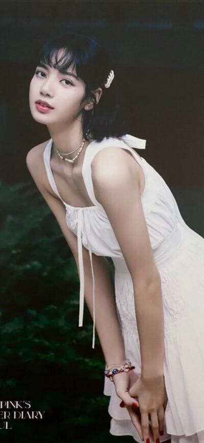 个别调色过的图忘记从哪里保存的了，截图都是ig上截的图，网太差了，不会经常翻了，翻了也是圈圈图加载不出来QAQ