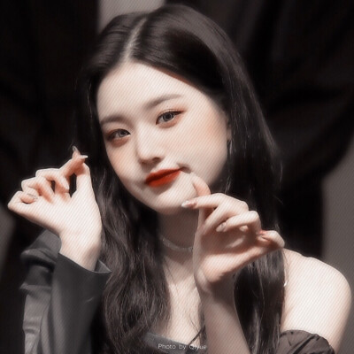 
『ʙʟᴀᴄᴋ』
•@anecdote_wy
•cr.祁月