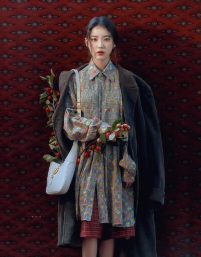 IU | ELLEMEN新青年
cr:一棵楠树