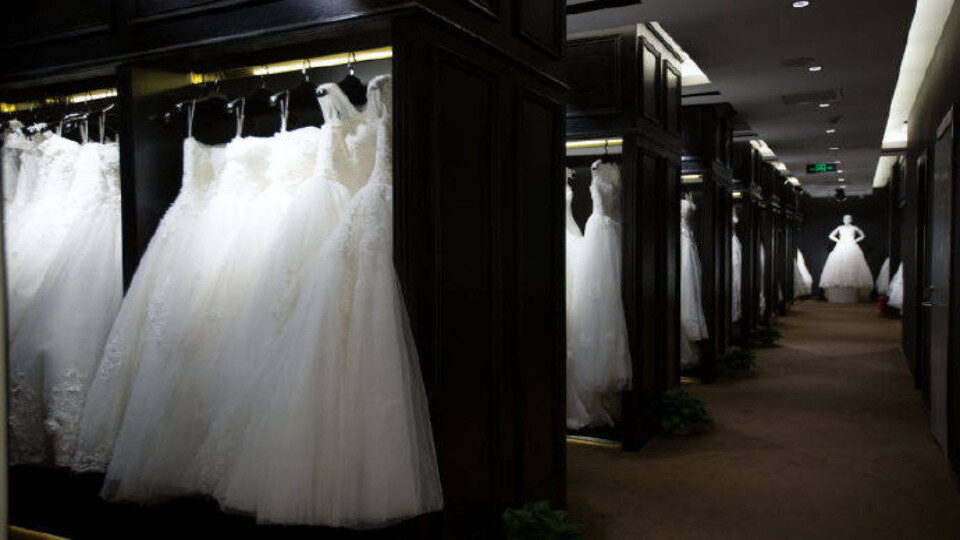 橙光婚纱店素材「苏稚童」