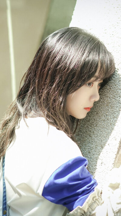 #谭松韵##谭松韵李尖尖#
谭松韵手机壁纸｜修图9P ​
cr@__南宫_ 