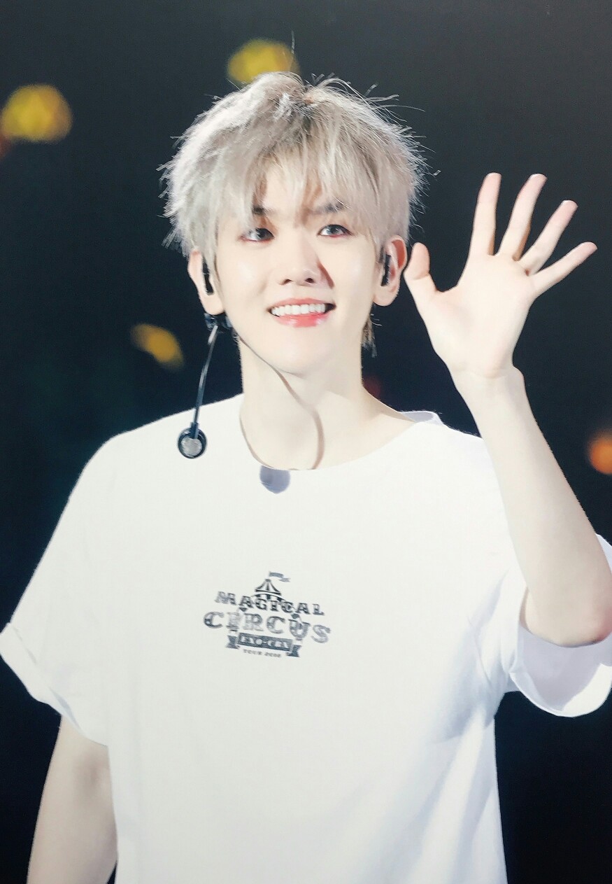 边伯贤 baekhyun 天才爱豆