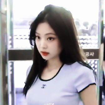 
#无题.
Jennie.
原雾礼.
白婧婷.